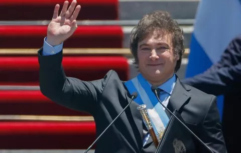 El 'Loco' Milei: El 'primer presidente liberal libertario'