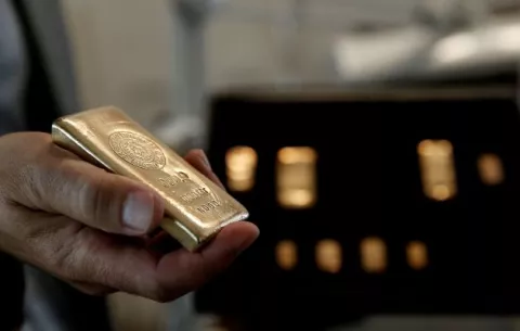 Precio del oro marca un récord en EE.UU.