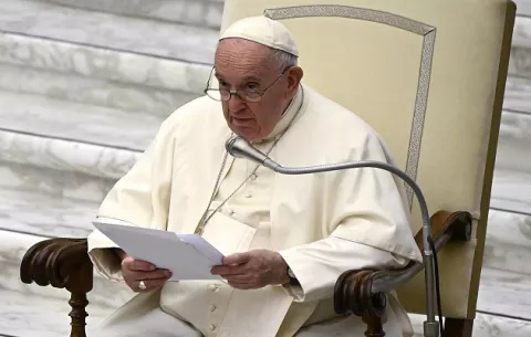 Papa pide una respuesta humanitaria para migrantes de Darién