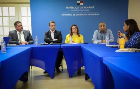 Ministros evalúan la implementación del fallo de la CSJ