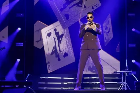Romeo Santos cierra gira enloqueciendo al público