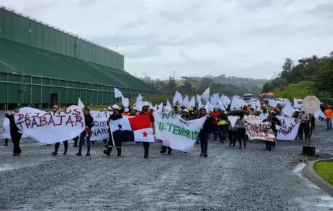 Mineros en alerta por posible suspensión de contratos