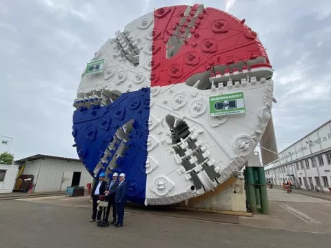 Inicia traslado de unidad principal de la Tuneladora Panamá
