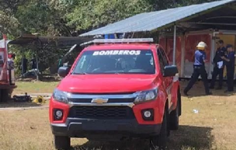 Una persona muere al explotar pirotécnica en Los Santos  