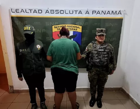 Capturan a mujer con sustancia ilícita en Puerto Armuelles