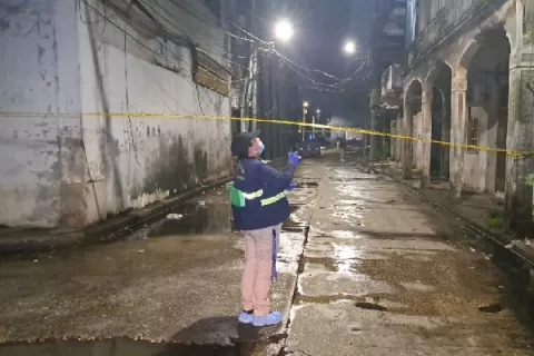Mujer embarazada recibe tiro en el vientre y pierde al bebé
