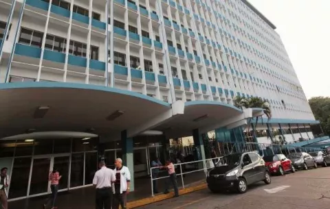 Complejo habilita salas para atender pacientes con covid-19
