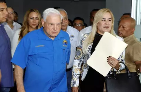 Defensa de Martinelli presentará nueva denuncia contra López