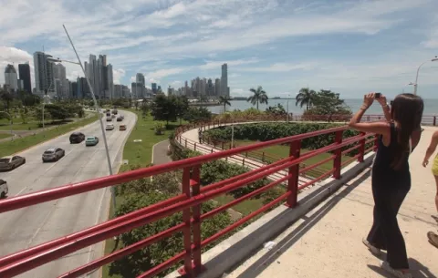 Pasear por Cinta Costera te expondría a infección intestinal