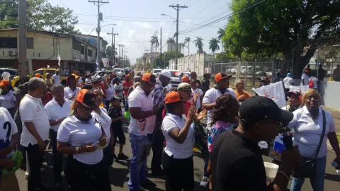 Colonenses protestan contra Ensa