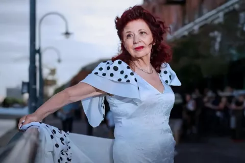Iris Amelia Alioto, de 72 años, aspira ir al Miss Universo