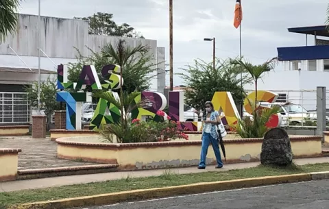 Calientan motores para el Desfile de las Mil Polleras 
