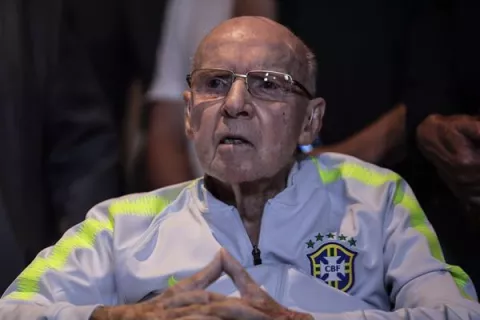 Brasil con tres días de duelo por muerte de  Mario Zagallo