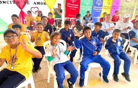 Pendiente compromiso de crear escuelas más inclusivas