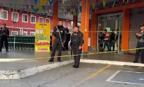 Por robo a supermercado a 2 hombres les imputan cargos