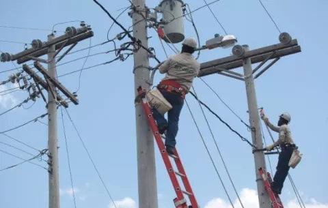 Aumento en la tarifa eléctrica será de 2% a 15%