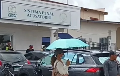 Hombre es detenido sospechoso de crimen en Paso Las Tablas 