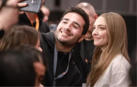 Amanda Seyfried explora trauma del abuso sexual en 'Seven veils'