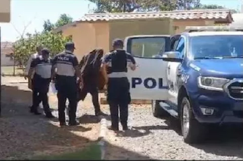 Detención preventiva para subcomisionado atrapado con drogas