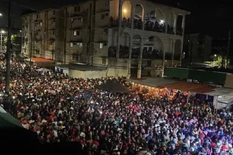 Queman el último cartucho en los carnavalitos de Colón