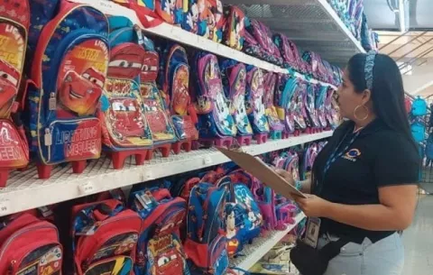 Compra de útiles escolares comenzó temprano este año