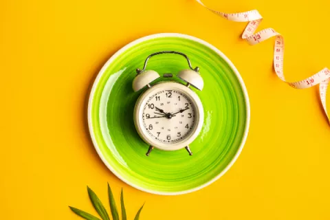 Dieta keto y ayuno intermitente: ¿Qué debo saber?
