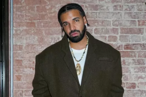 Drake reaccionó a su supuesto contenido íntimo