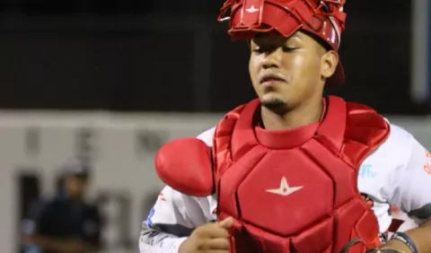 José Bernal, Jugador Más Valioso (JMV) del béisbol juvenil