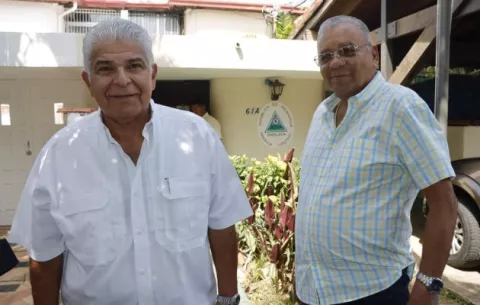 Mulino: este país anda manga por hombro pero lo vamos a recomponer