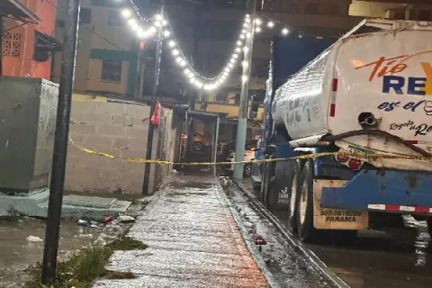 Noche violenta en Colón deja un muerto y tres heridos