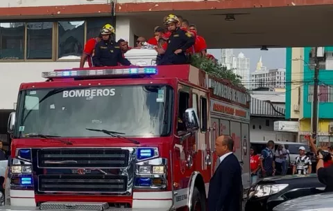La Marea Roja unida para despedir a 'Matador' el '18' de la selección