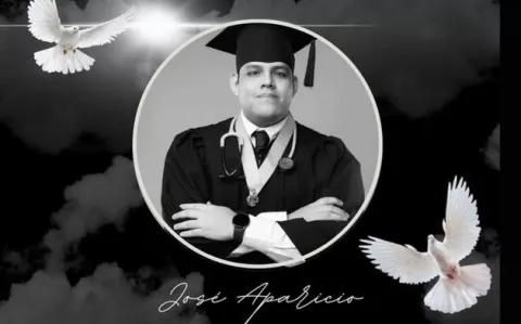 Asesinan a médico que viajaba en auto de 'app' de transporte