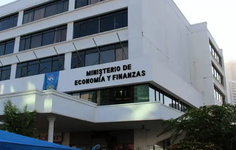 APEDE pide férrea disciplina fiscal para no embargar el país