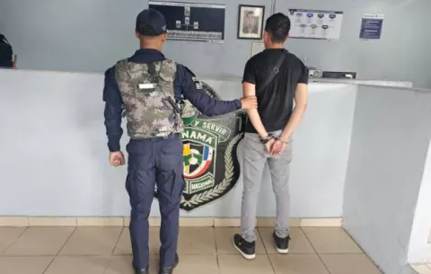  Policía aprehende a 340 personas e incauta 1,200 paquetes de droga