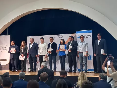 Atacar el déficit fiscal debe ser el primer reto