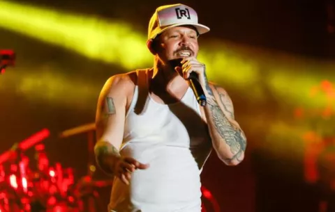 Residente presentó su nuevo sencillo  '313' con Penélope Cruz