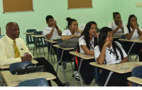 Inician las clases 2024: ¿Cómo se preparó el Meduca?
