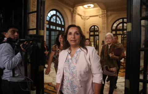 Boluarte pide a Fiscalía que le tome declaración inmediata