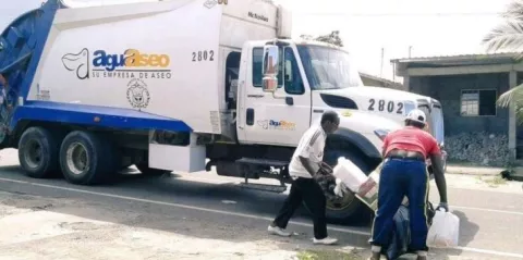 Suntracs permitirá paso de camiones recolectores en protesta