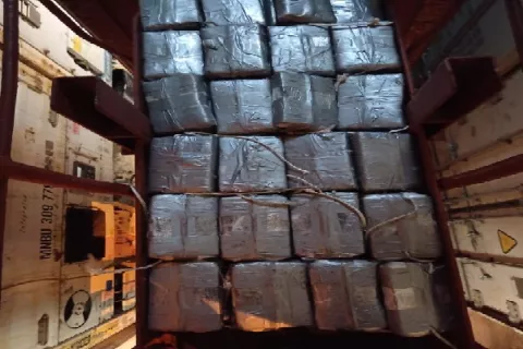 Senan incauta unos 87 paquetes de droga en dos contenedores en Colón