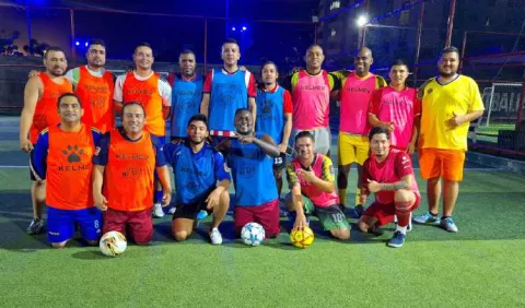 Colón en convivio deportivo con  extranjeros
