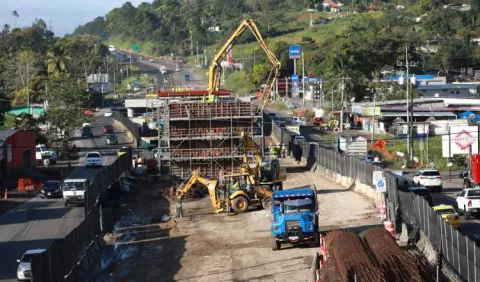 Construcción: Cobros ilegales e inseguridad