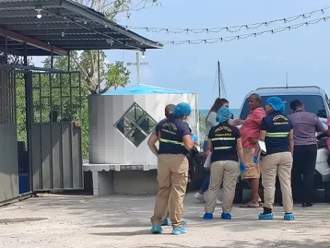 Cadáver con 2 impactos de bala encuentran en playa Veracruz
