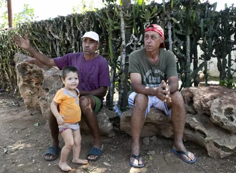 "Esto es duro, muy duro": el día a día en Cuba