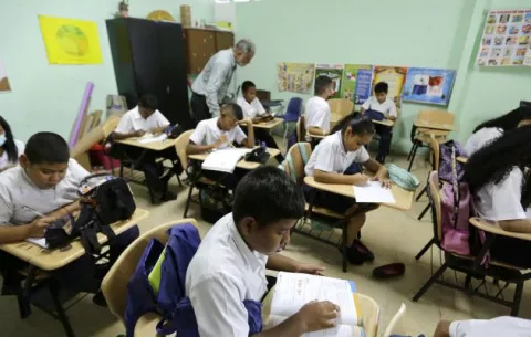 Año escolar 2024 inicia en Panamá de forma escalonada