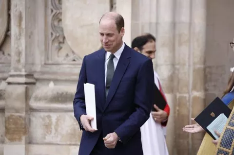 El príncipe Guillermo entrega los premios Diana tras el escándalo por la foto de Catalina