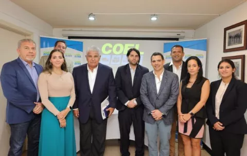  Mulino promete rescatar al sector logístico del abandono y la burocracia