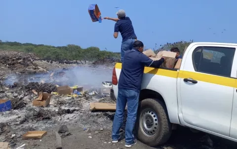 Decomisan más de dos mil productos vencidos en Los Santos