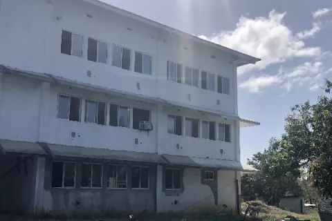 Paralizan clases por dos semanas en colegio de Los Pozos