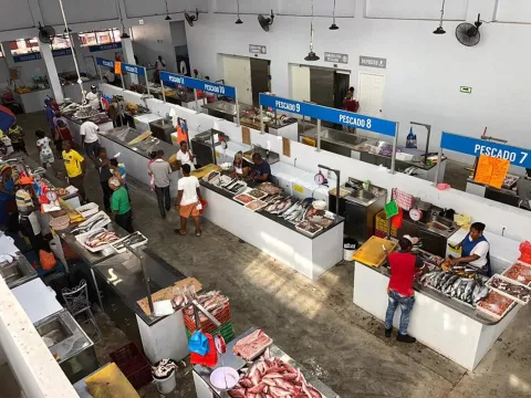 Colón se prepara para la Semana Mayor